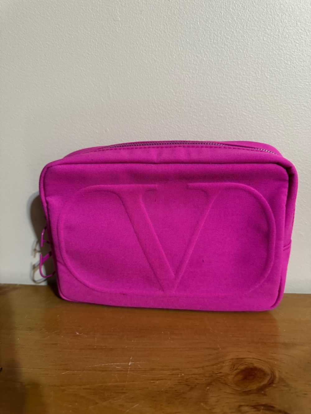 Valintino bag size 9 inches brand new